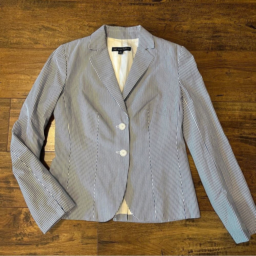 BROOKS BROTHERS Women’s Blue/White Stripe Black Jacket Size 2 EUC